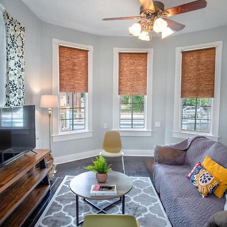 Remodeled Historic 2Br 1Ba House Near Downtown Apartment Сан Антонио Екстериор снимка